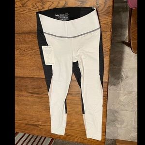 Outdoor voices 7/8 zoom leggings techsweat